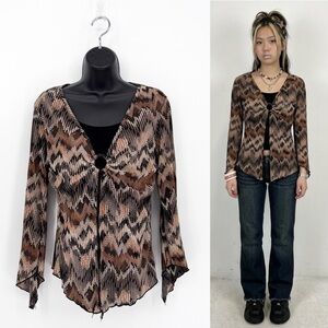 Vintage Y2K Dressbarn O-Ring Chevron Bell Sleeve Blouse | Medium